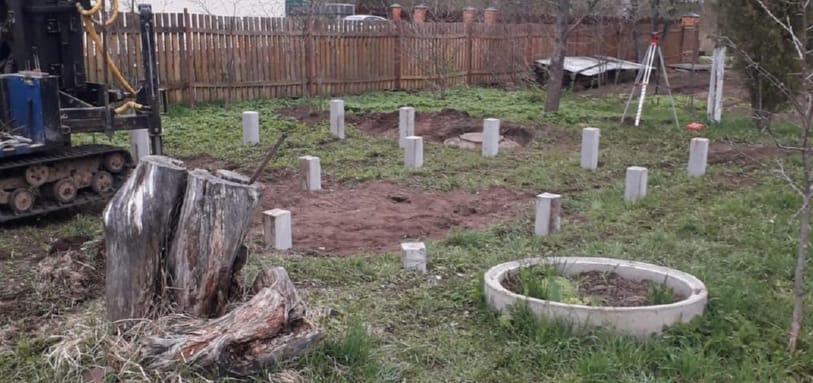 Фундамент на забивных ЖБ сваях